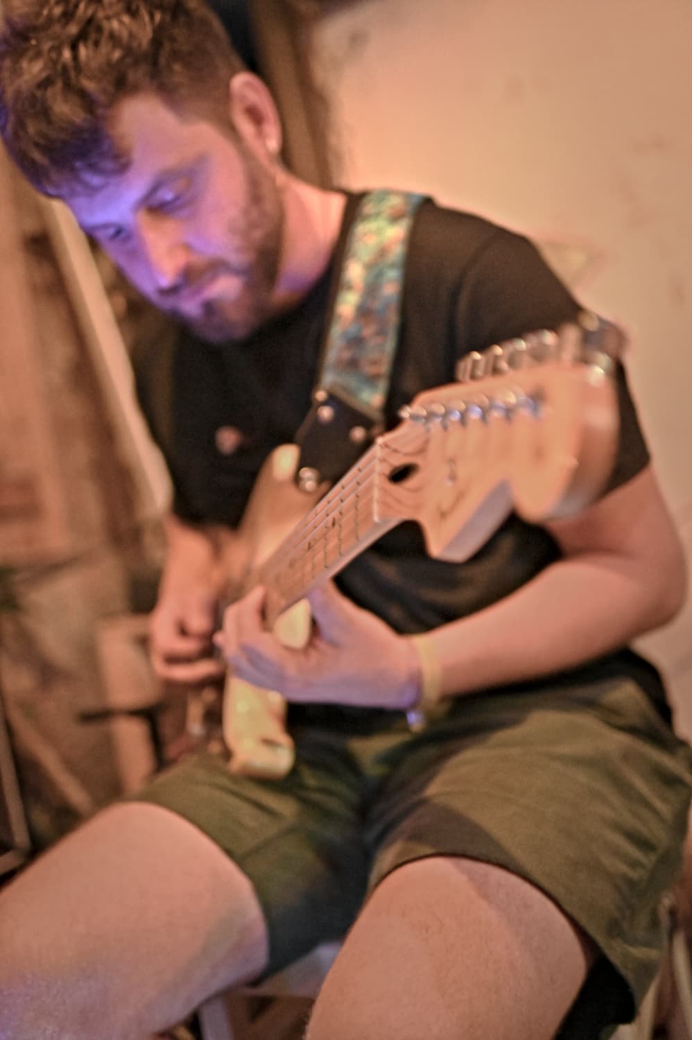 Laminar Flow: Synthesizer-Spieler bei Ambient Performance auf dem Open Ear Festival